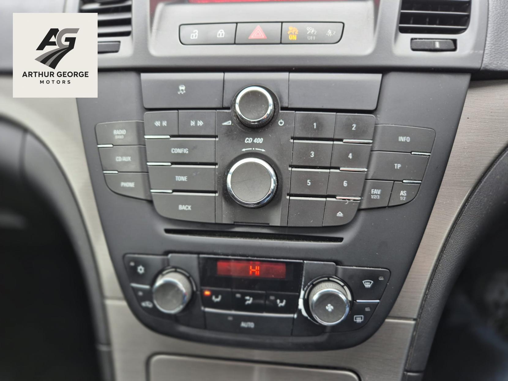 Vauxhall Insignia 1.8 16V Exclusiv Hatchback 5dr Petrol Manual Euro 5 (140 ps)