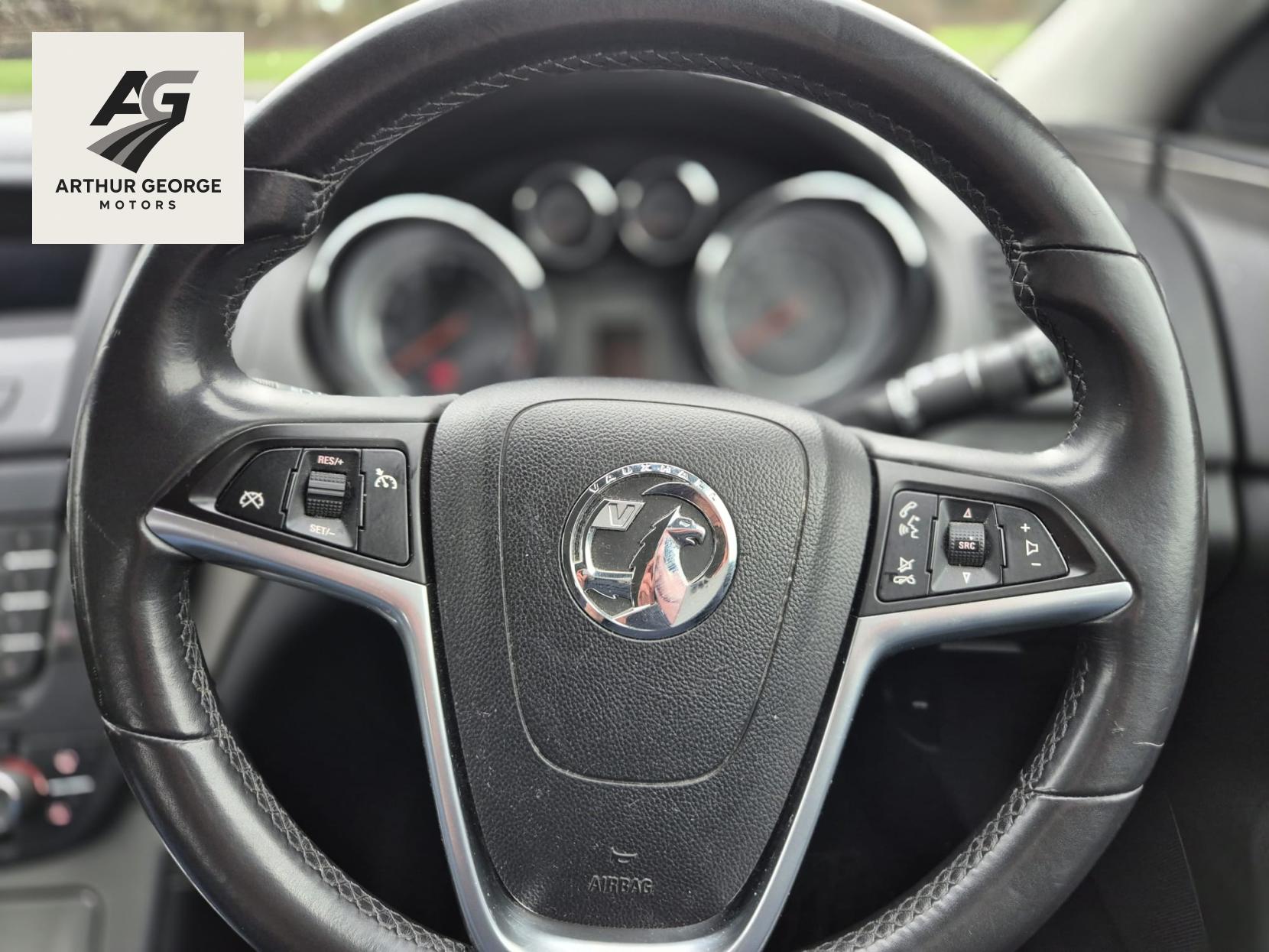 Vauxhall Insignia 1.8 16V Exclusiv Hatchback 5dr Petrol Manual Euro 5 (140 ps)