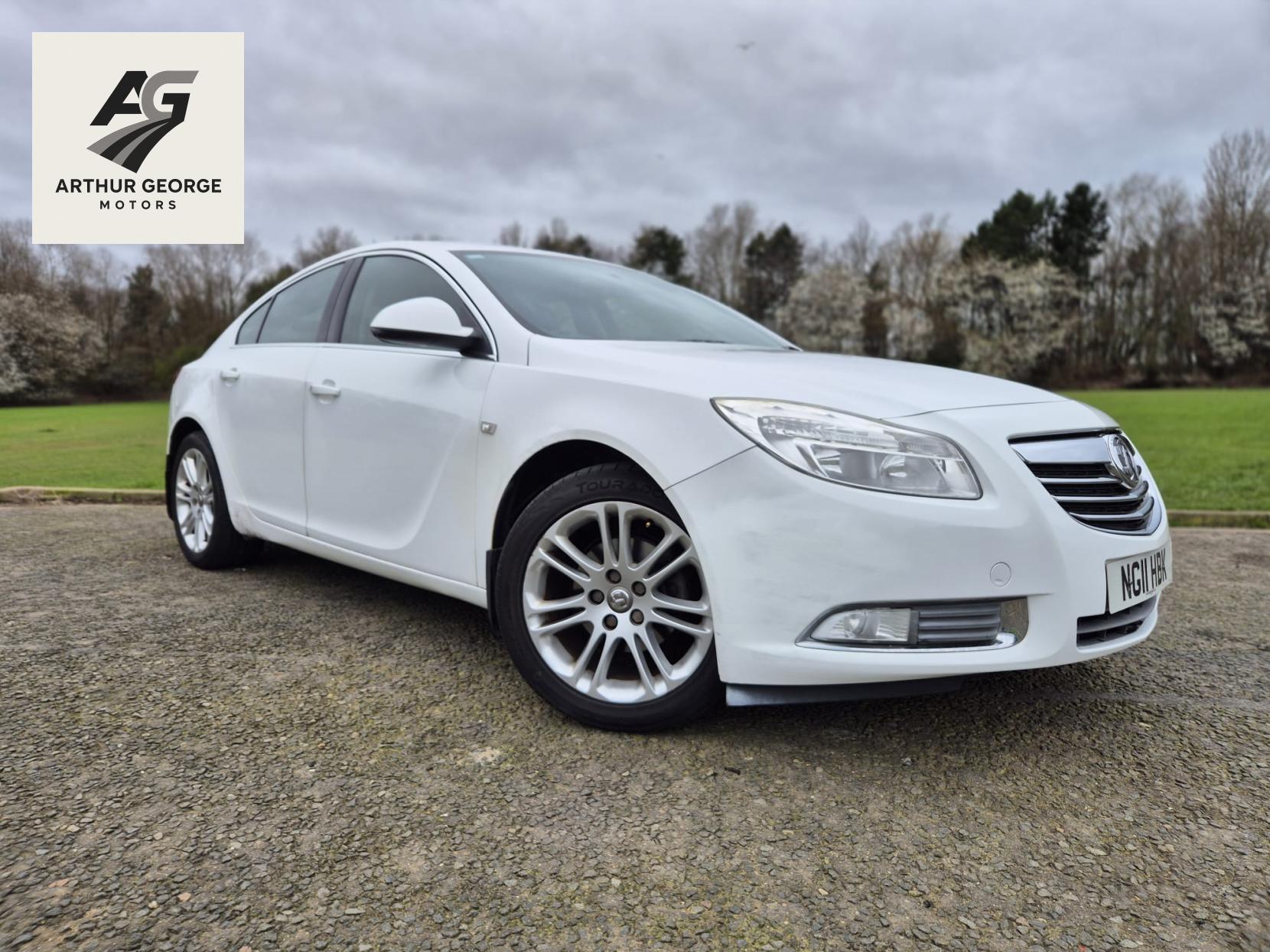 Vauxhall Insignia 1.8 16V Exclusiv Hatchback 5dr Petrol Manual Euro 5 (140 ps)