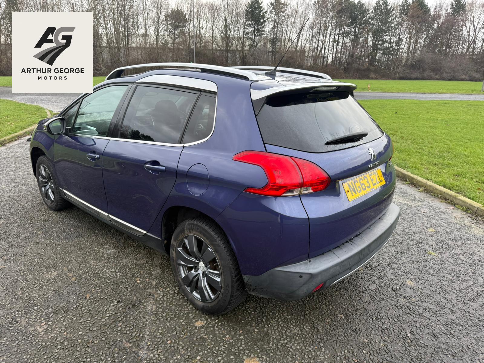 Peugeot 2008 1.2 VTi Allure SUV 5dr Petrol Manual Euro 5 (82 ps)