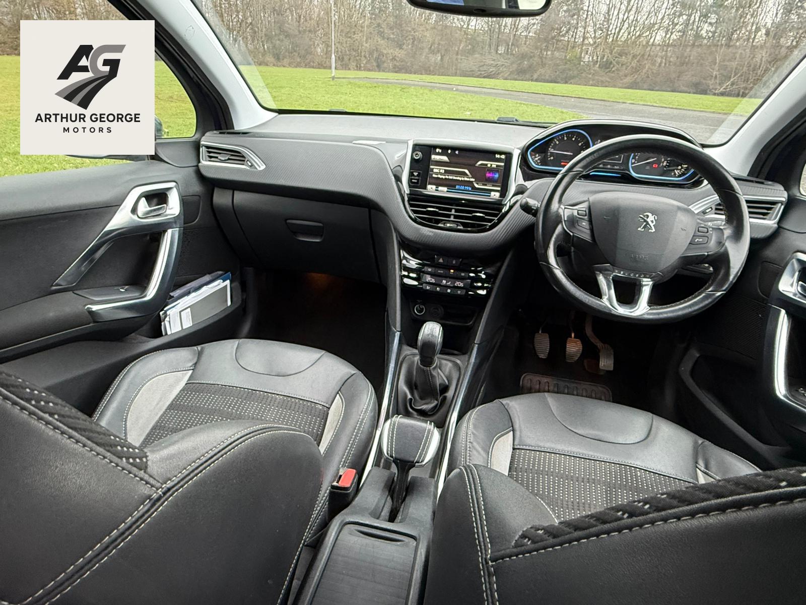 Peugeot 2008 1.2 VTi Allure SUV 5dr Petrol Manual Euro 5 (82 ps)