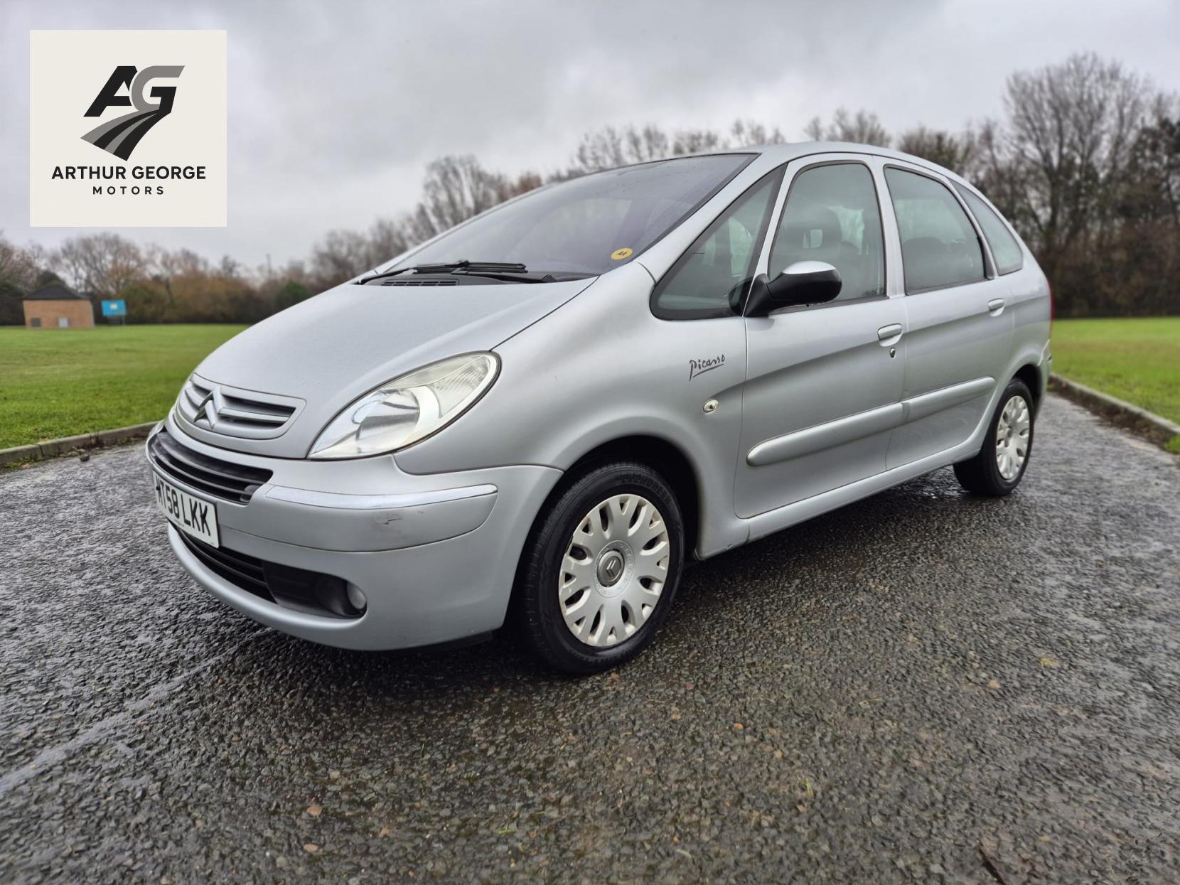 Citroen Xsara Picasso 1.6i 16V Desire MPV 5dr Petrol Manual (172 g/km, 110 bhp)