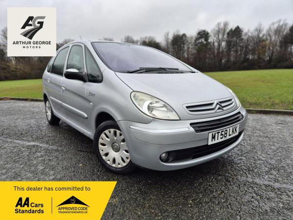 Citroen Xsara Picasso 1.6i 16V Desire MPV 5dr Petrol Manual (172 g/km, 110 bhp)