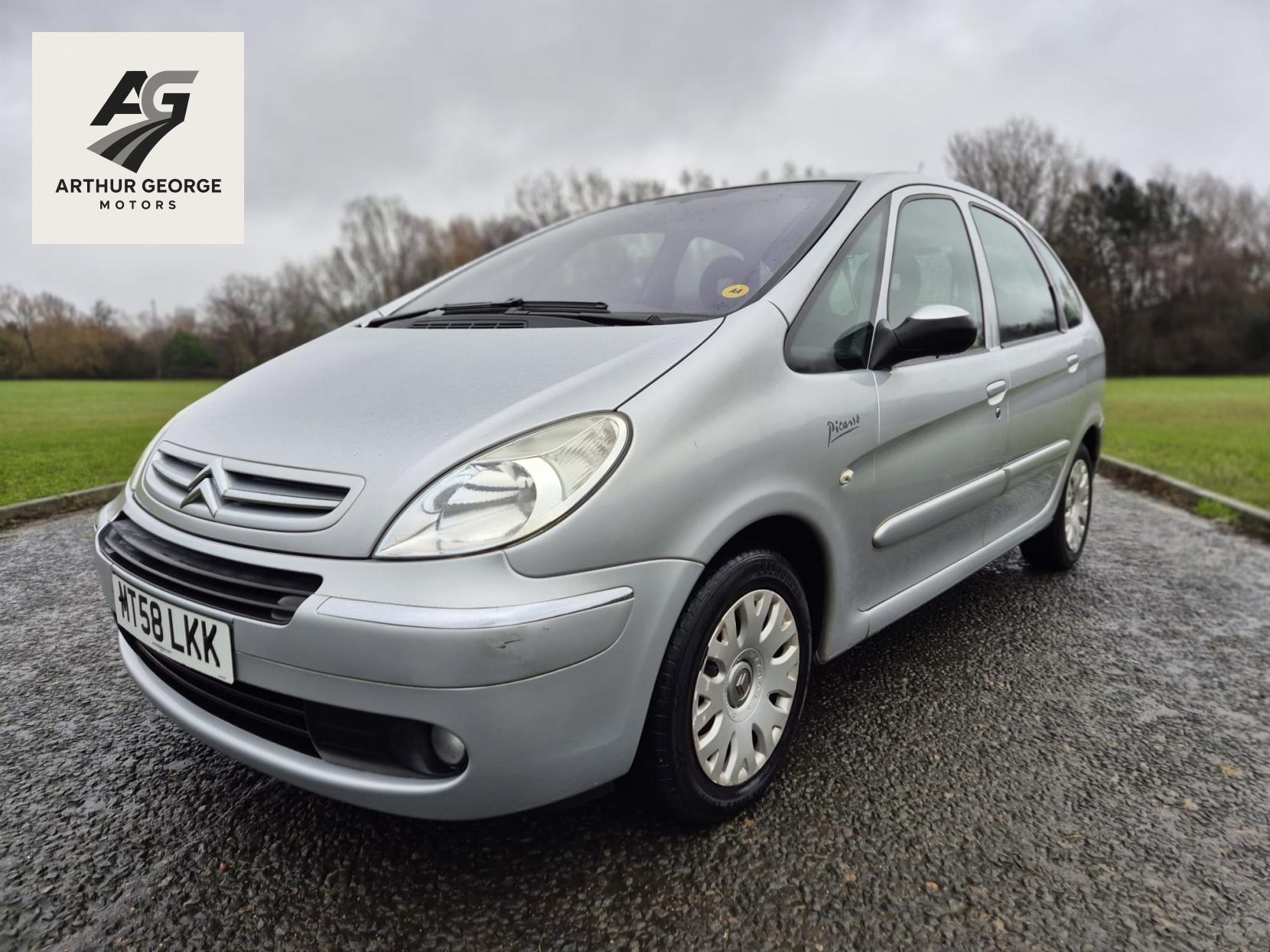 Citroen Xsara Picasso 1.6i 16V Desire MPV 5dr Petrol Manual (172 g/km, 110 bhp)
