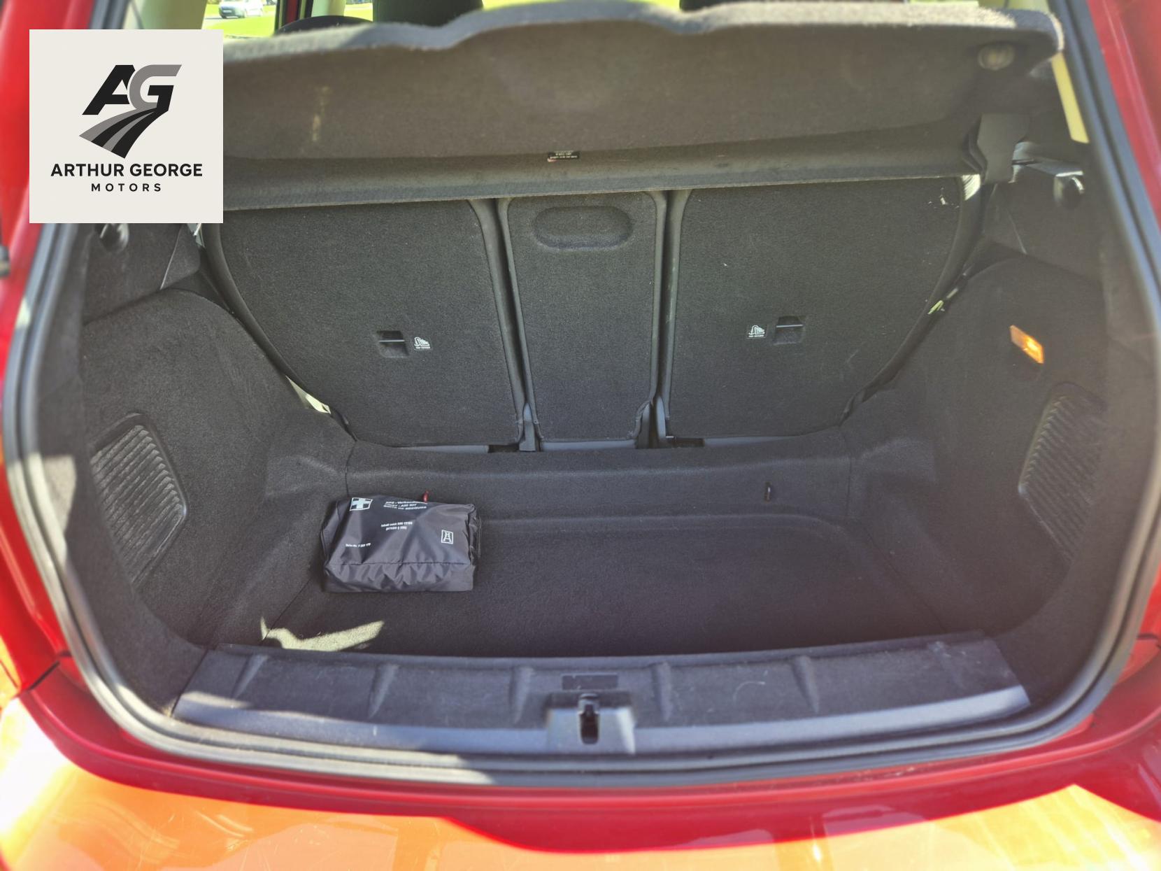 MINI Countryman 1.6 Cooper SUV 5dr Petrol Manual Euro 6 (s/s) (122 ps)