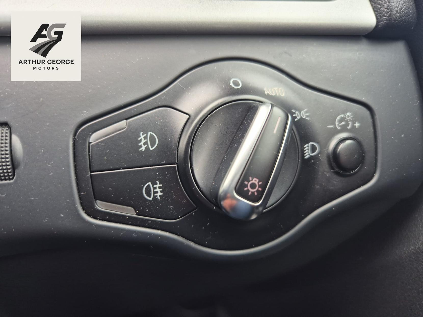 Audi A5 2.0 TDI SE Technik Sportback 5dr Diesel Multitronic Euro 5 (s/s) (177 ps)