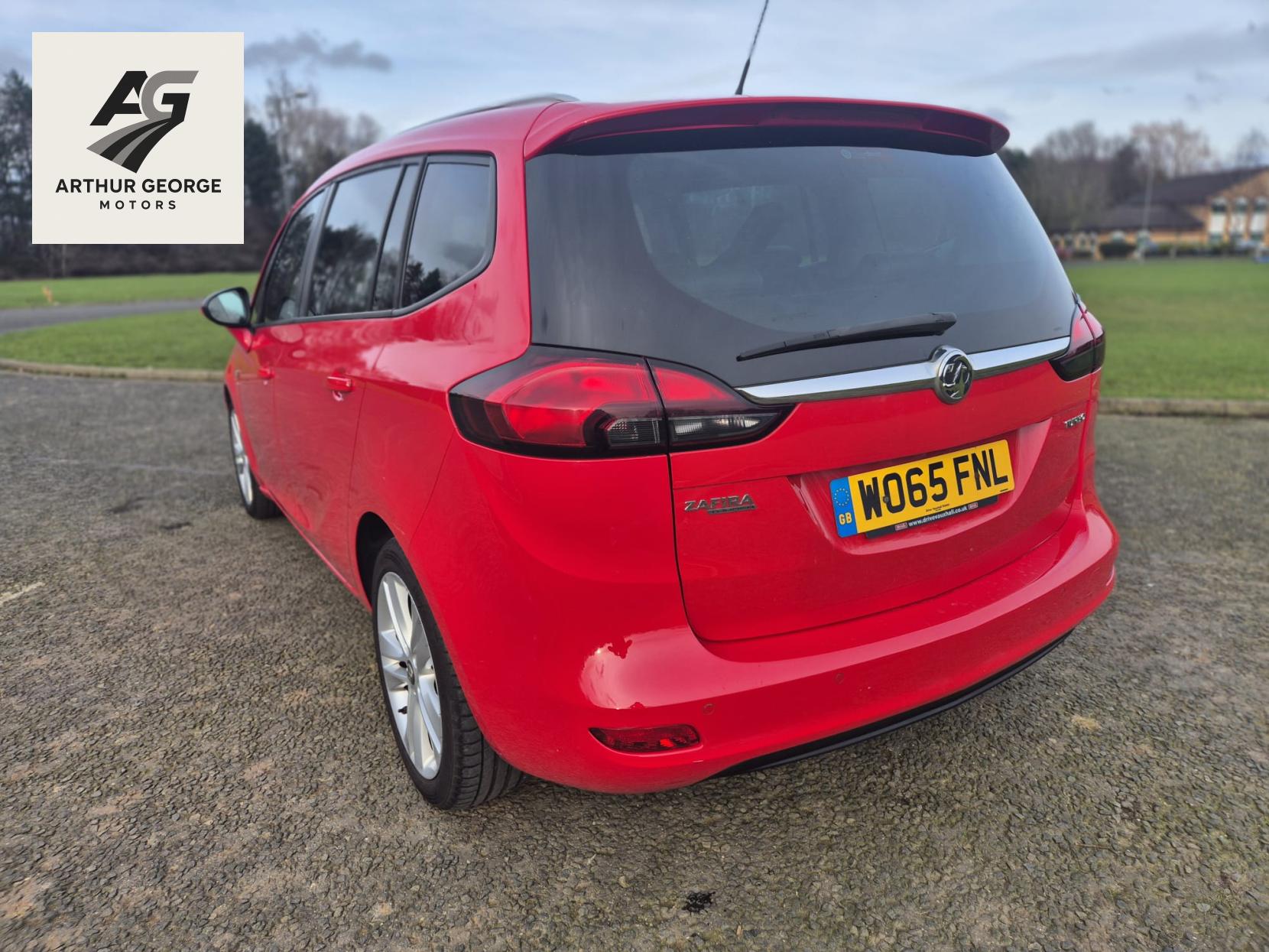 Vauxhall Zafira Tourer 1.4i Turbo SRi MPV 5dr Petrol Manual Euro 6 (140 ps)