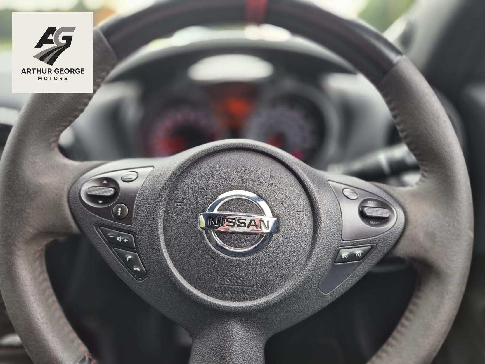 Nissan Juke 1.6 DIG-T Nismo SUV 5dr Petrol Manual Euro 5 (200 ps)