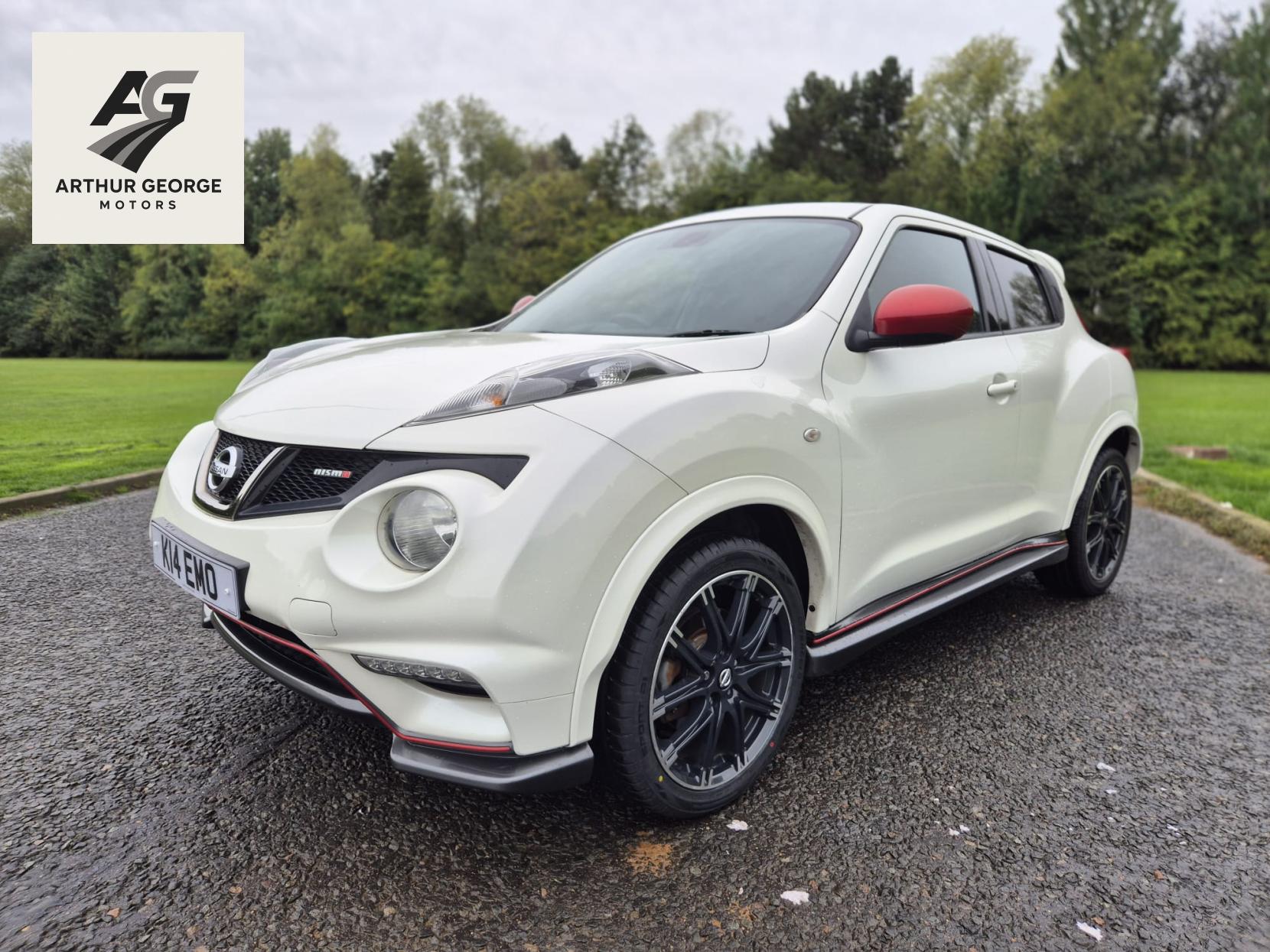 Nissan Juke 1.6 DIG-T Nismo SUV 5dr Petrol Manual Euro 5 (200 ps)