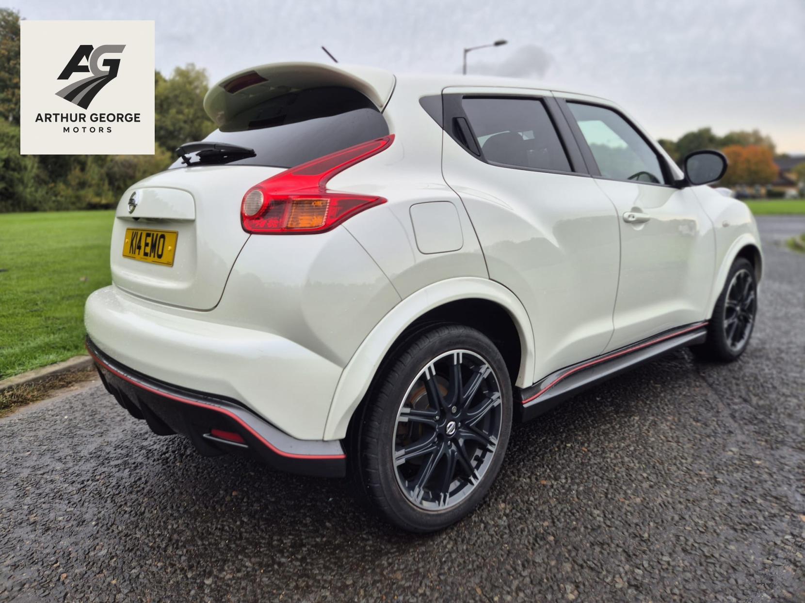 Nissan Juke 1.6 DIG-T Nismo SUV 5dr Petrol Manual Euro 5 (200 ps)