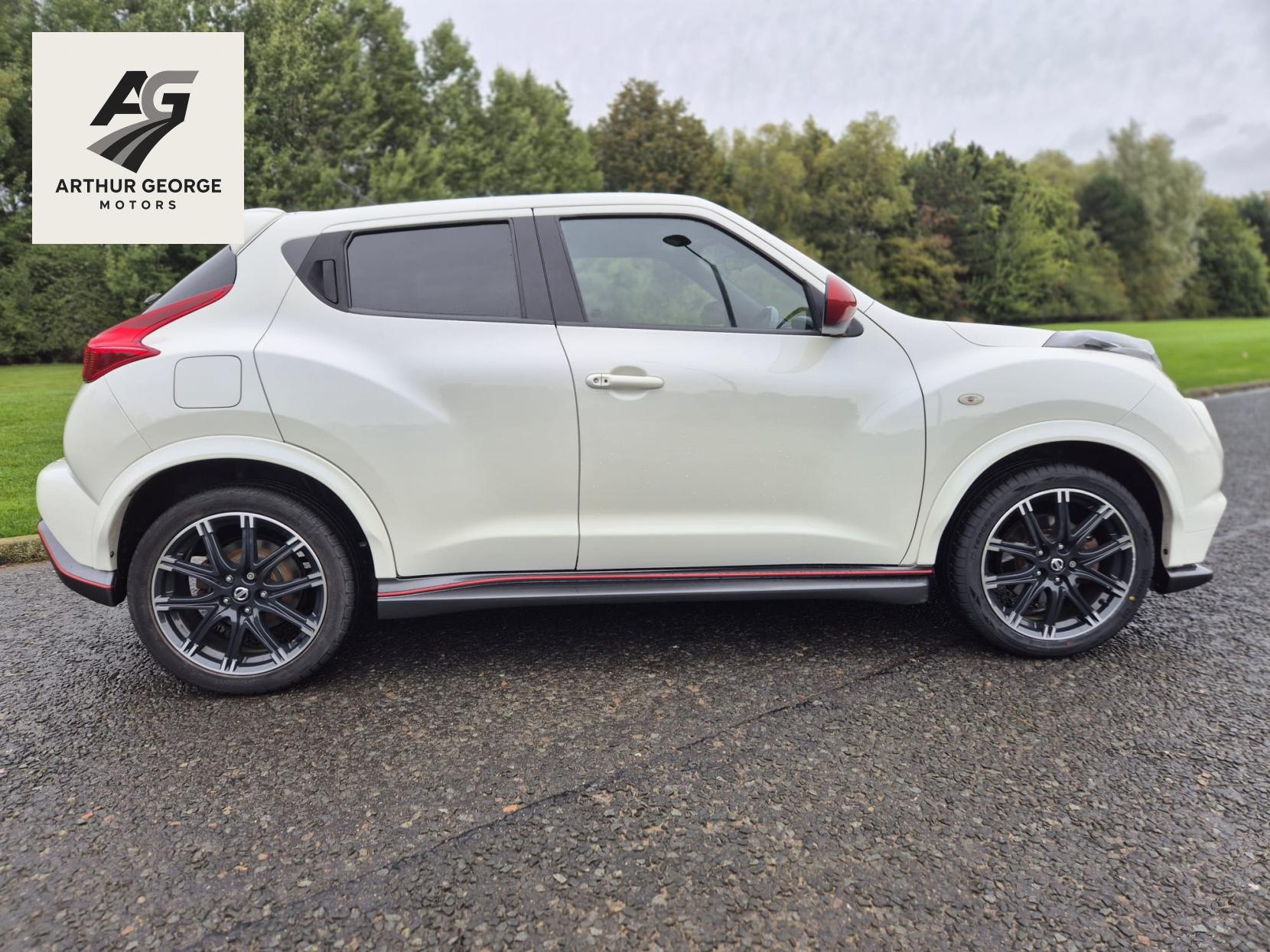 Nissan Juke 1.6 DIG-T Nismo SUV 5dr Petrol Manual Euro 5 (200 ps)