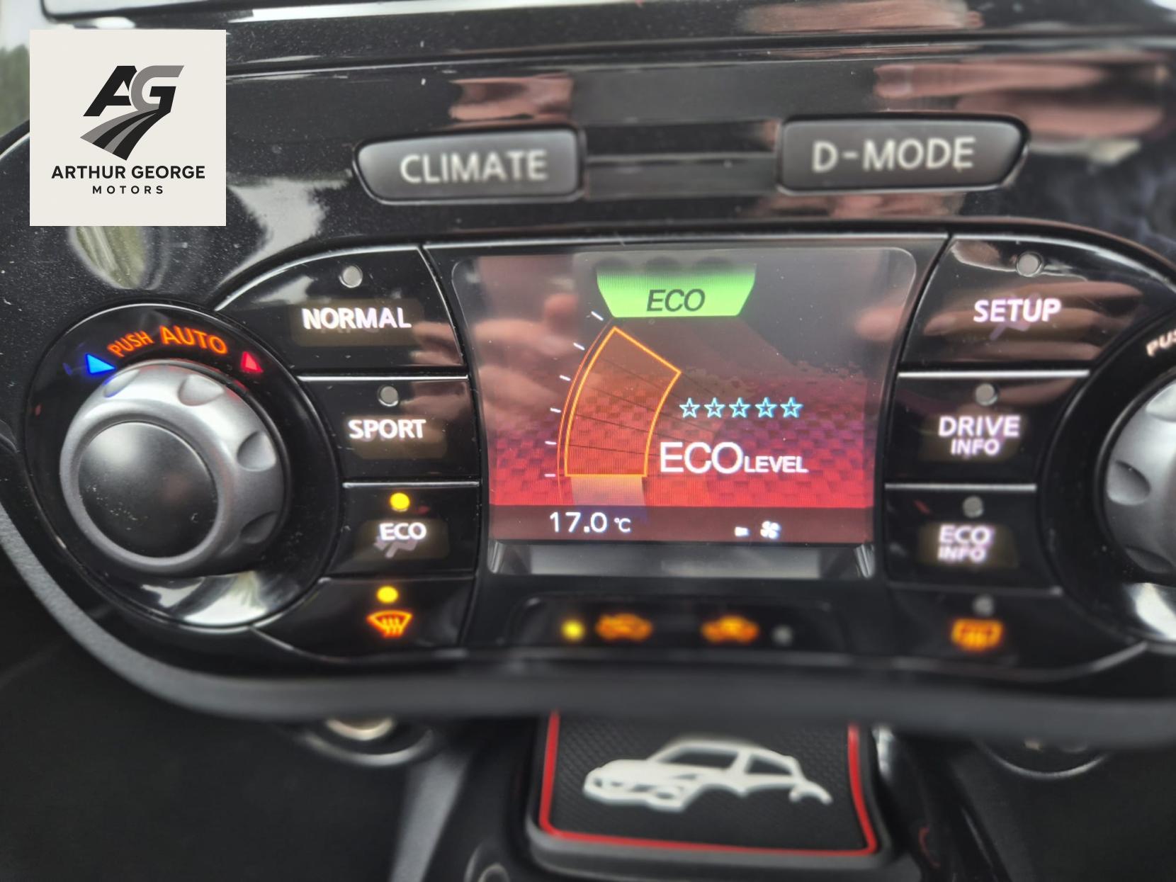 Nissan Juke 1.6 DIG-T Nismo SUV 5dr Petrol Manual Euro 5 (200 ps)