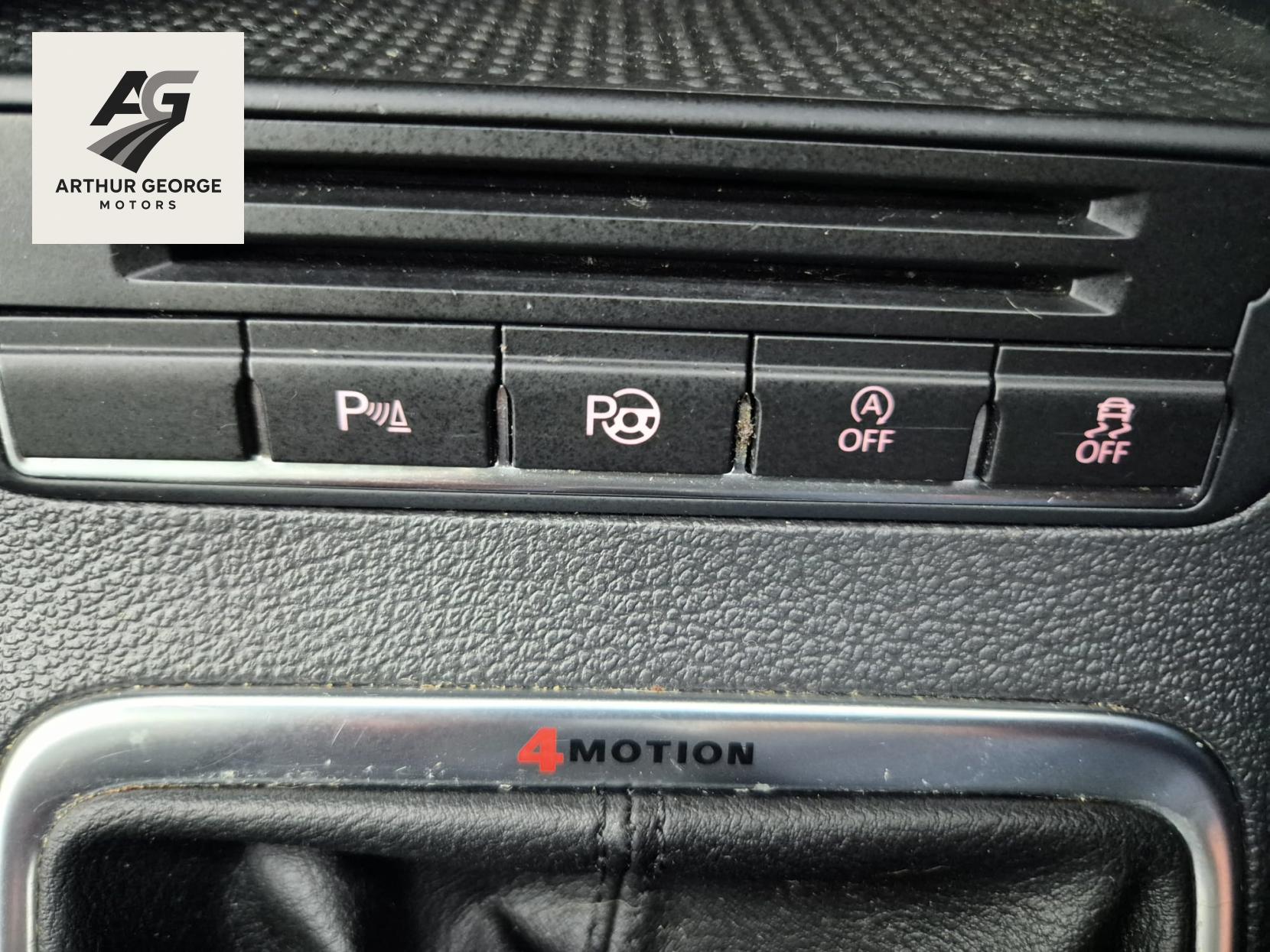 Volkswagen Tiguan 2.0 TDI BlueMotion Tech Match SUV 5dr Diesel Manual 4WD Euro 5 (s/s) (140 ps)