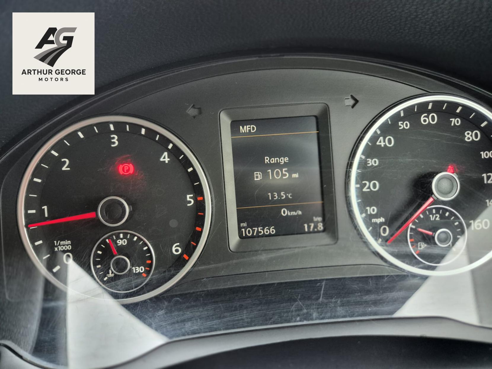 Volkswagen Tiguan 2.0 TDI BlueMotion Tech Match SUV 5dr Diesel Manual 4WD Euro 5 (s/s) (140 ps)