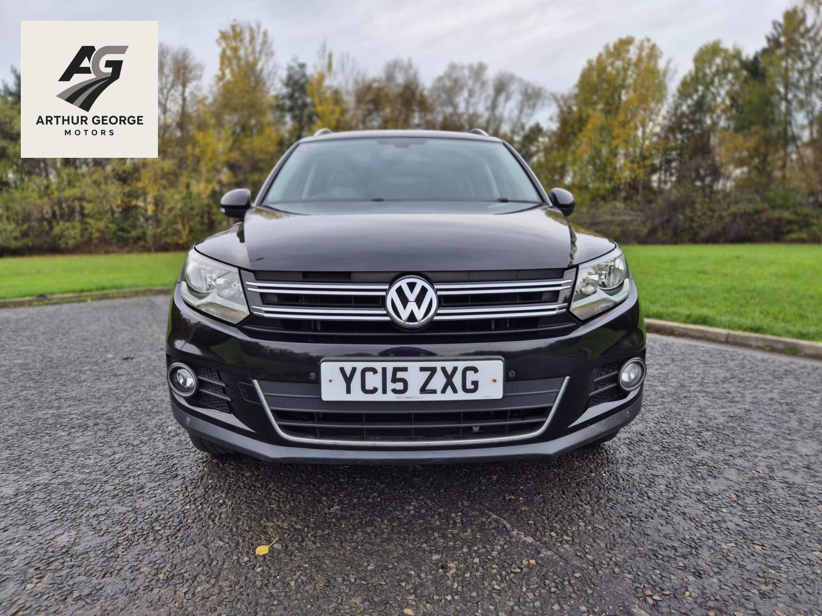 Volkswagen Tiguan 2.0 TDI BlueMotion Tech Match SUV 5dr Diesel Manual 4WD Euro 5 (s/s) (140 ps)