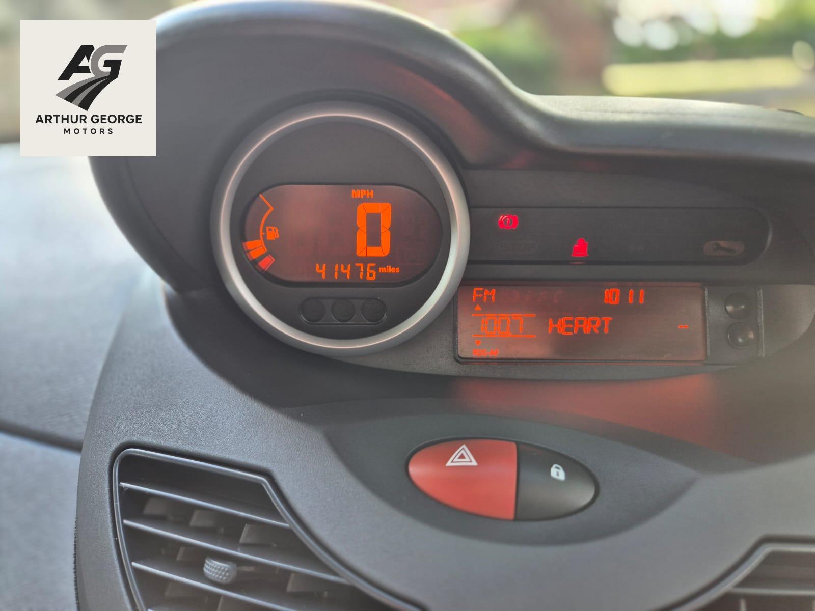 Renault Twingo 1.2 16V Pzaz Hatchback 3dr Petrol Manual Euro 5 (75 ps)