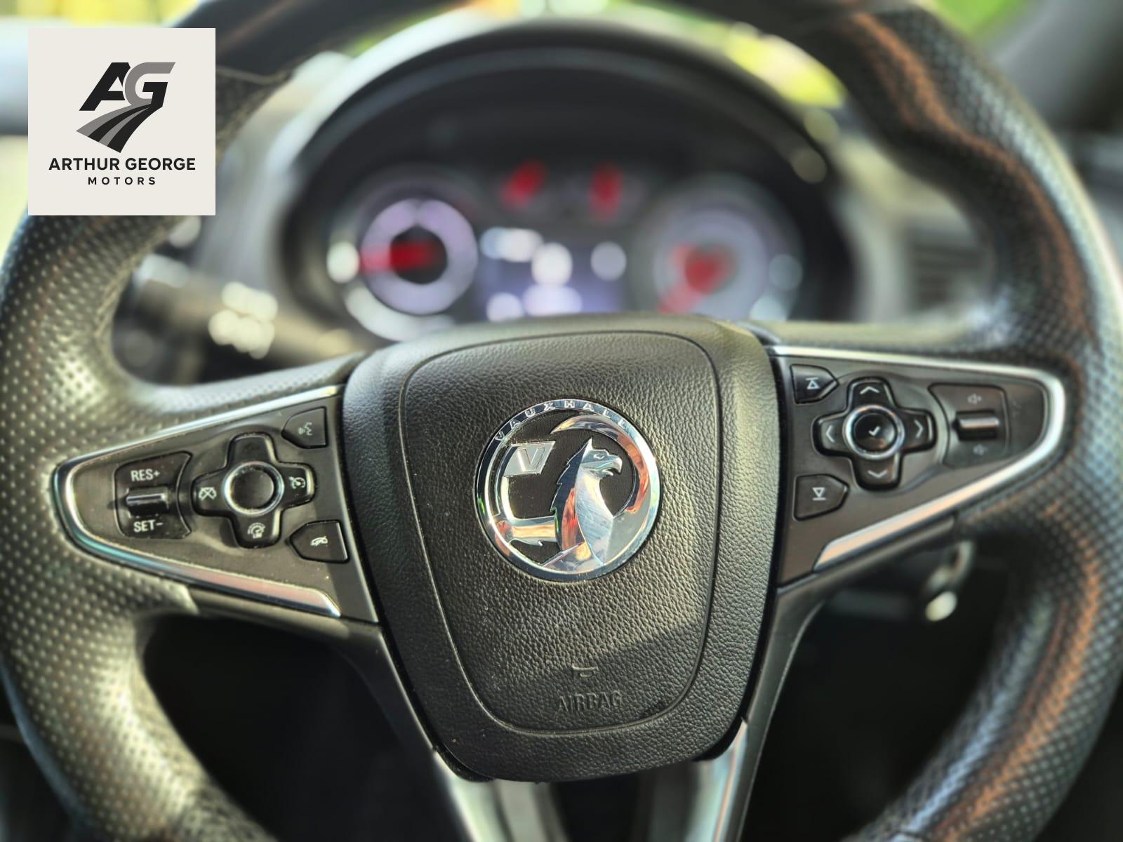 Vauxhall Insignia 1.6 CDTi SRi VX Line Nav Hatchback 5dr Diesel Manual Euro 6 (s/s) (136 ps)