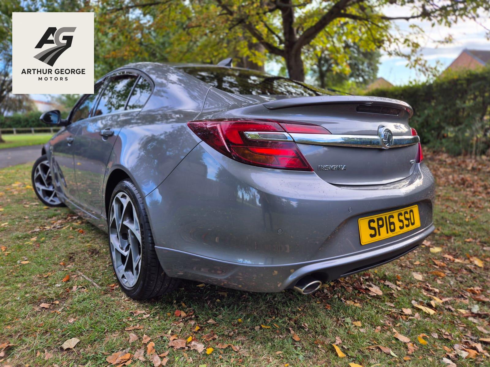 Vauxhall Insignia 1.6 CDTi SRi VX Line Nav Hatchback 5dr Diesel Manual Euro 6 (s/s) (136 ps)