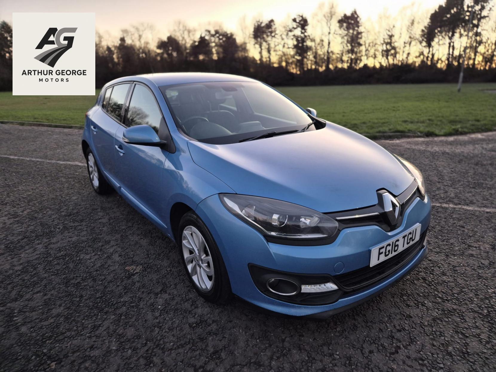 Renault Megane 1.5 dCi Dynamique Nav Hatchback 5dr Diesel Manual Euro 6 (s/s) (110 ps)