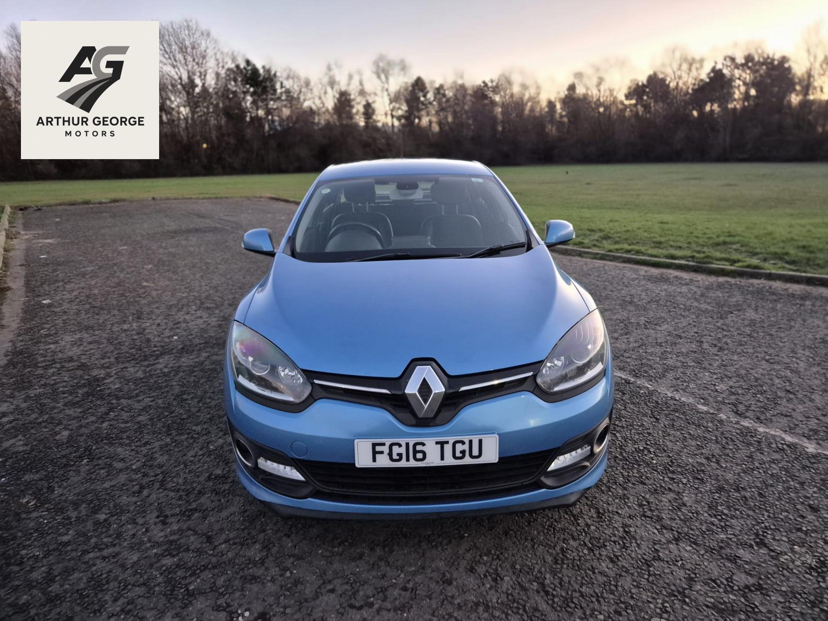 Renault Megane 1.5 dCi Dynamique Nav Hatchback 5dr Diesel Manual Euro 6 (s/s) (110 ps)