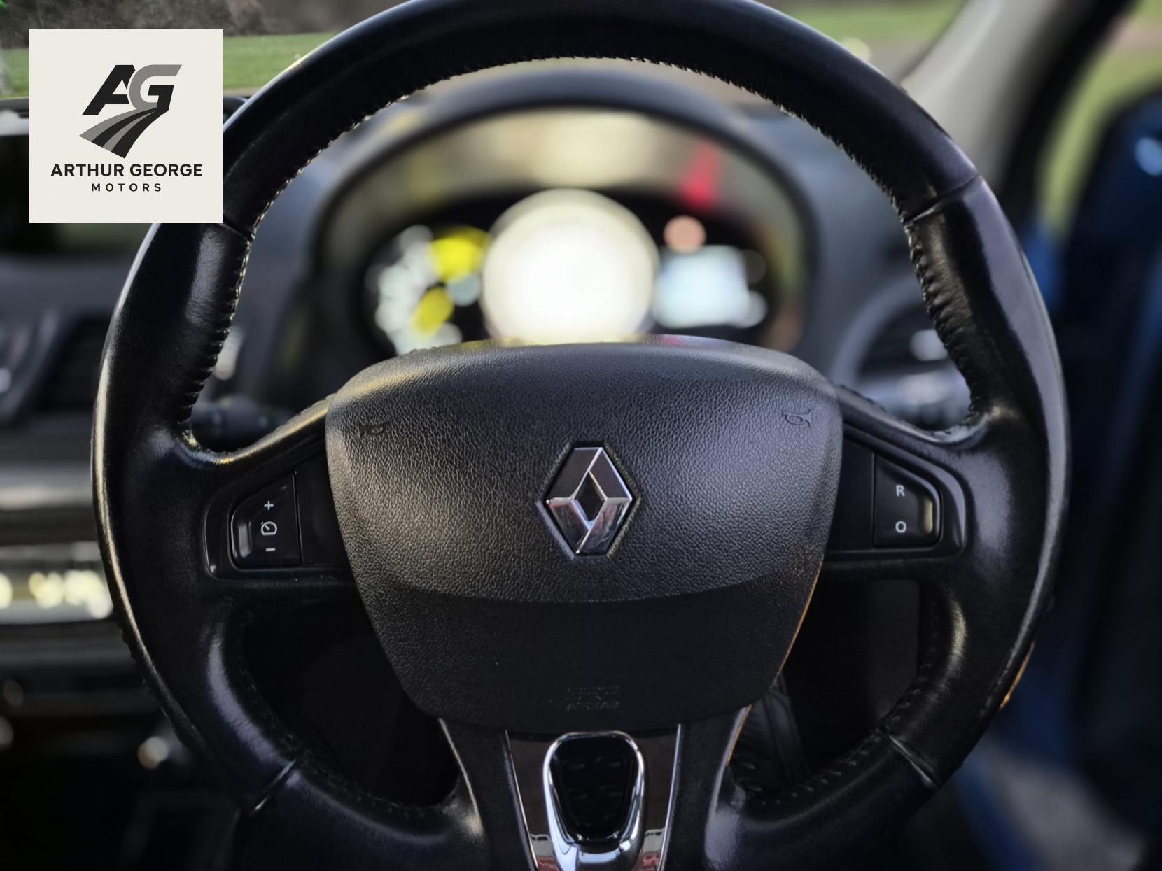 Renault Megane 1.5 dCi Dynamique Nav Hatchback 5dr Diesel Manual Euro 6 (s/s) (110 ps)