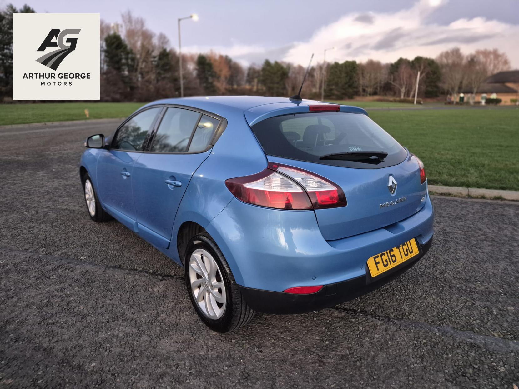 Renault Megane 1.5 dCi Dynamique Nav Hatchback 5dr Diesel Manual Euro 6 (s/s) (110 ps)