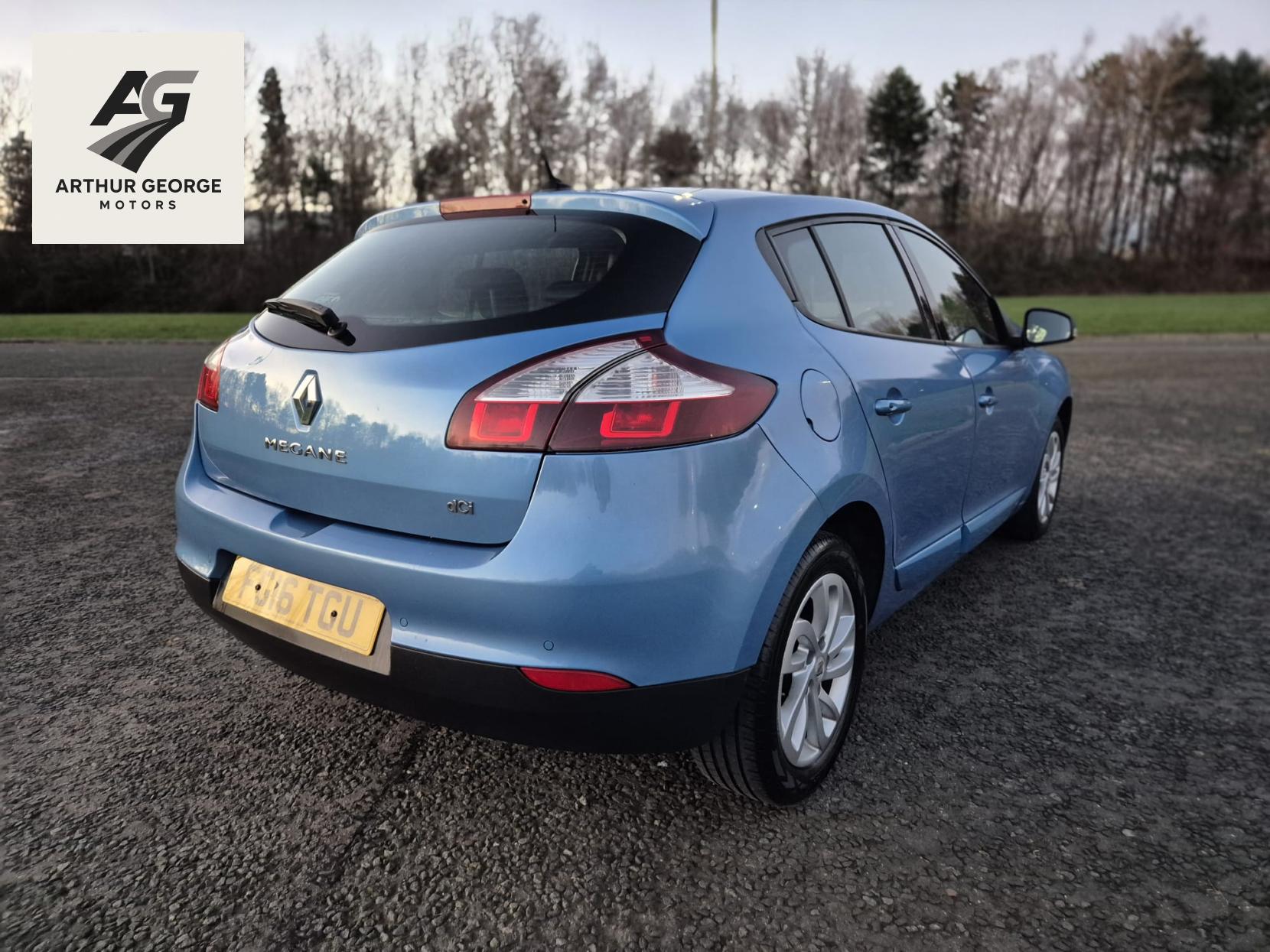 Renault Megane 1.5 dCi Dynamique Nav Hatchback 5dr Diesel Manual Euro 6 (s/s) (110 ps)
