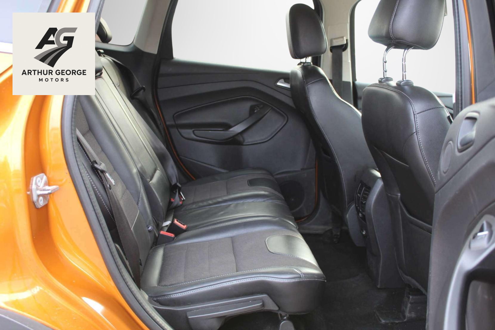 Ford Kuga 2.0 TDCi Titanium SUV 5dr Diesel Manual 2WD Euro 6 (s/s) (150 ps)