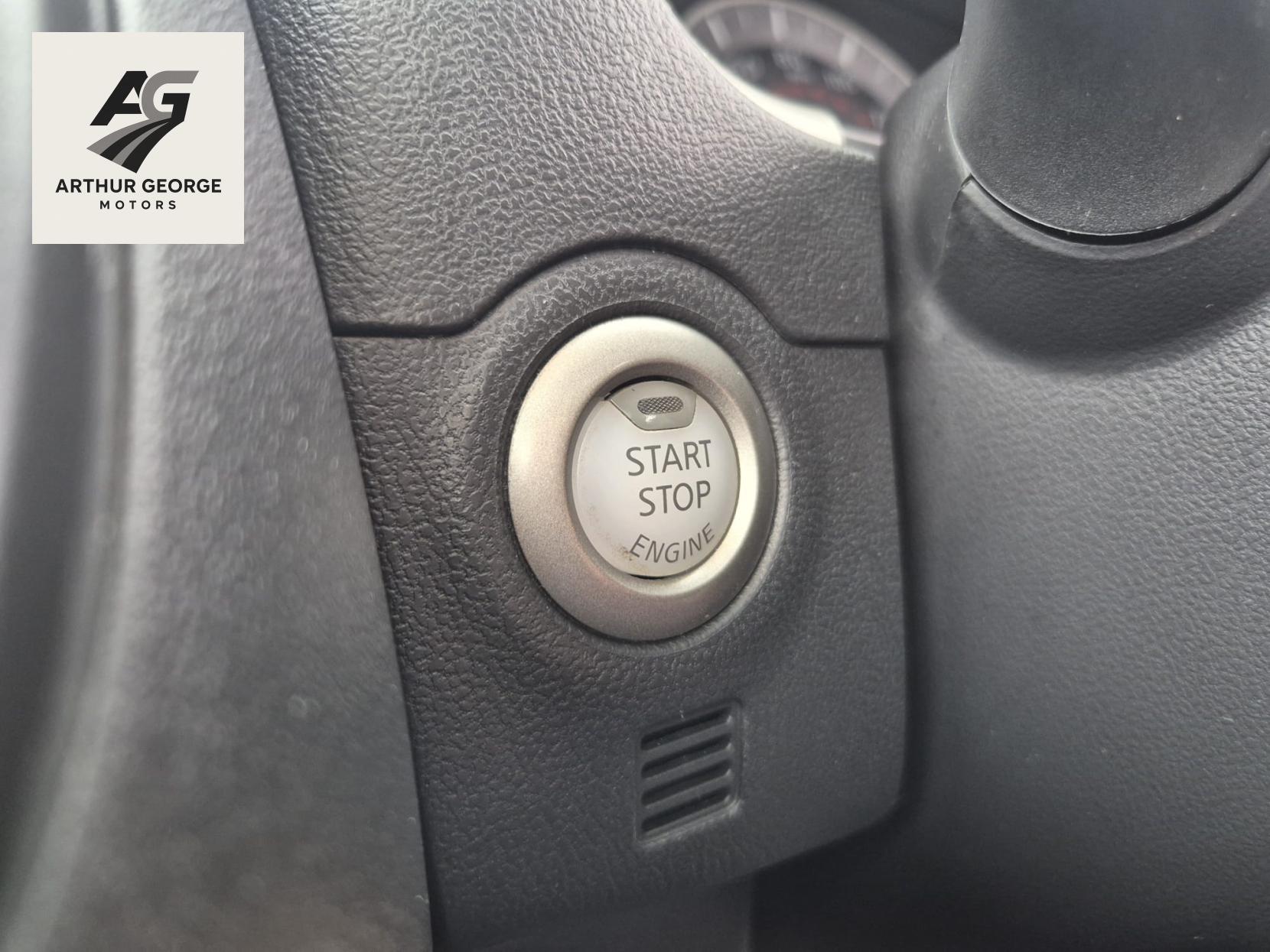 Nissan Micra 1.2 12V Elle Hatchback 5dr Petrol Manual Euro 5 (80 ps)