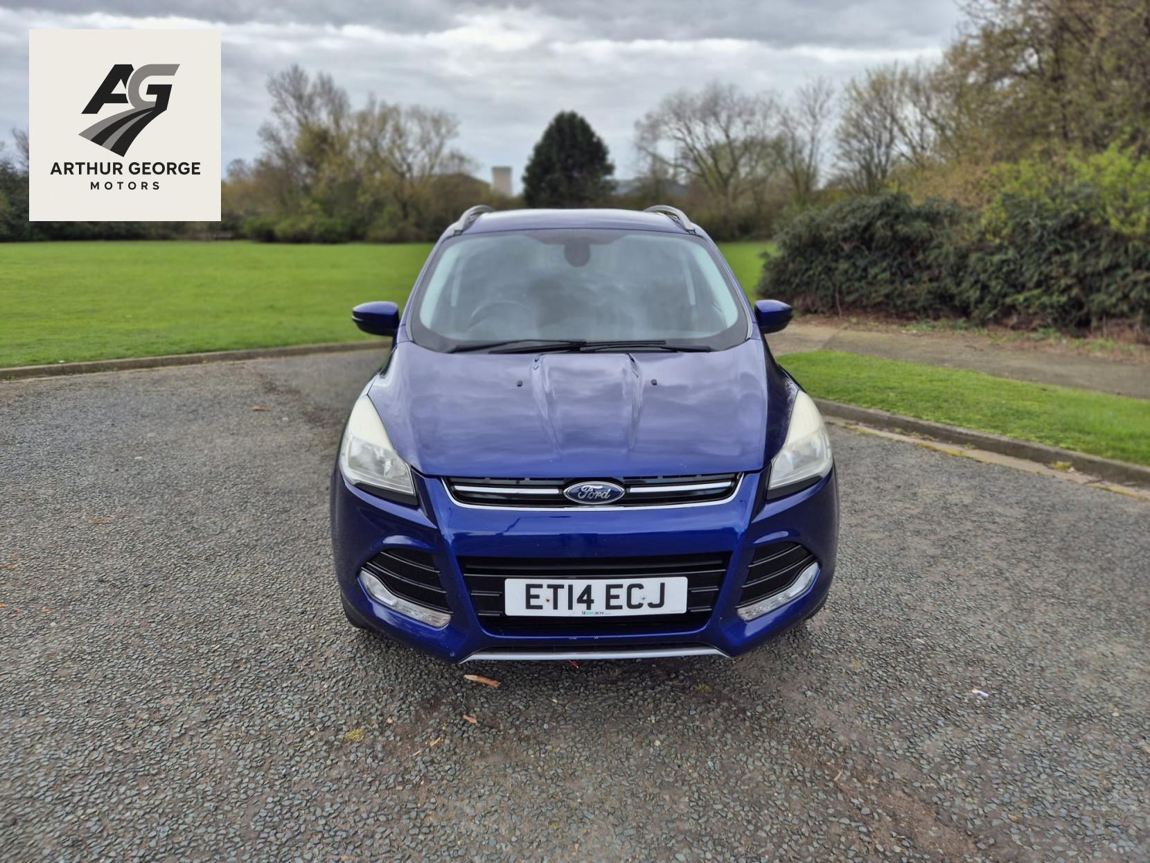 Ford Kuga 2.0 TDCi Titanium SUV 5dr Diesel Manual 2WD Euro 5 (140 ps)