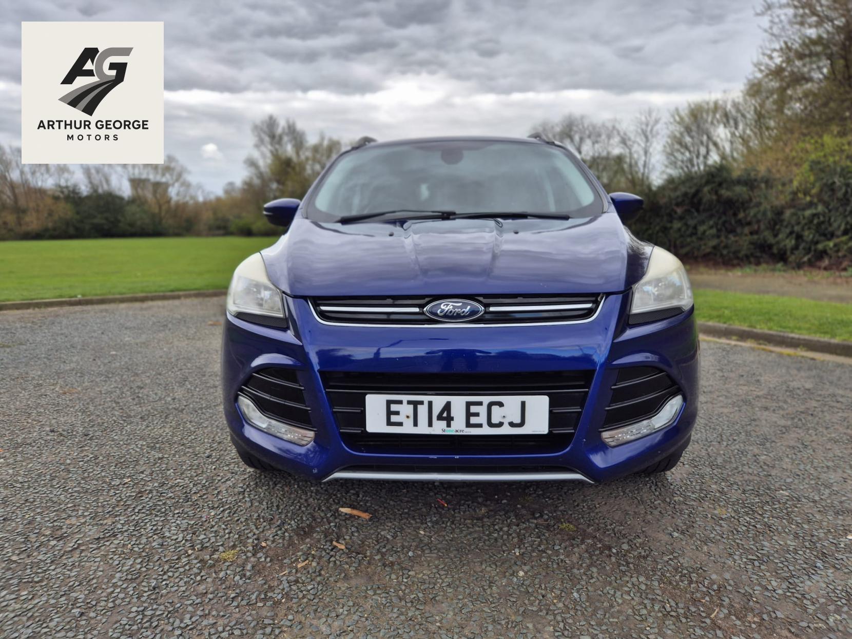 Ford Kuga 2.0 TDCi Titanium SUV 5dr Diesel Manual 2WD Euro 5 (140 ps)