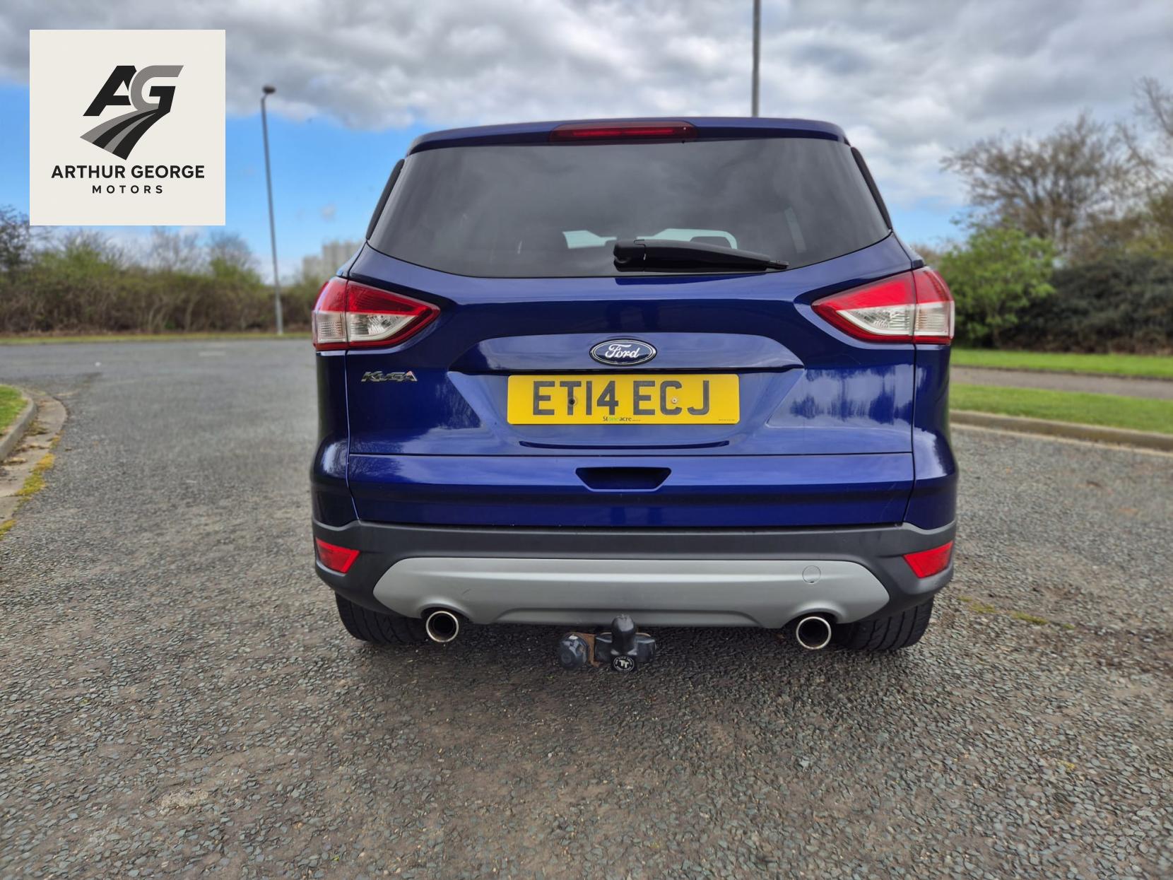 Ford Kuga 2.0 TDCi Titanium SUV 5dr Diesel Manual 2WD Euro 5 (140 ps)