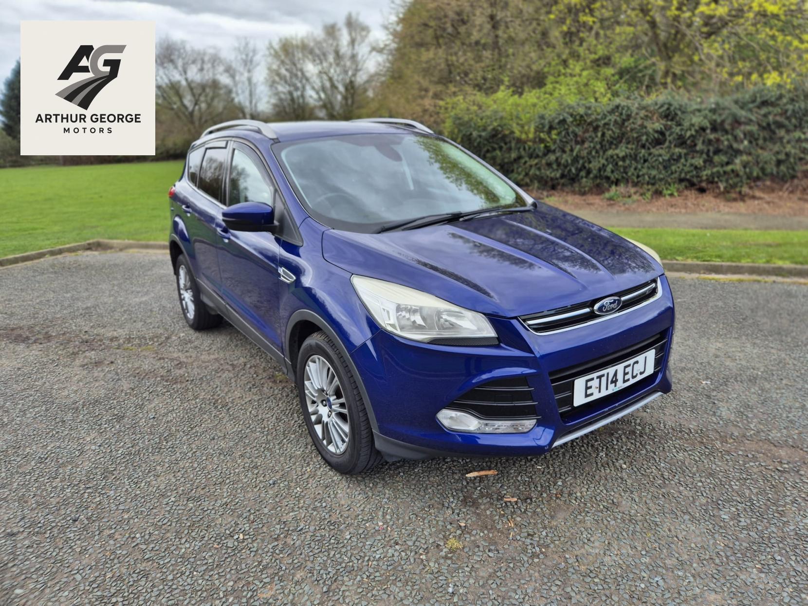 Ford Kuga 2.0 TDCi Titanium SUV 5dr Diesel Manual 2WD Euro 5 (140 ps)