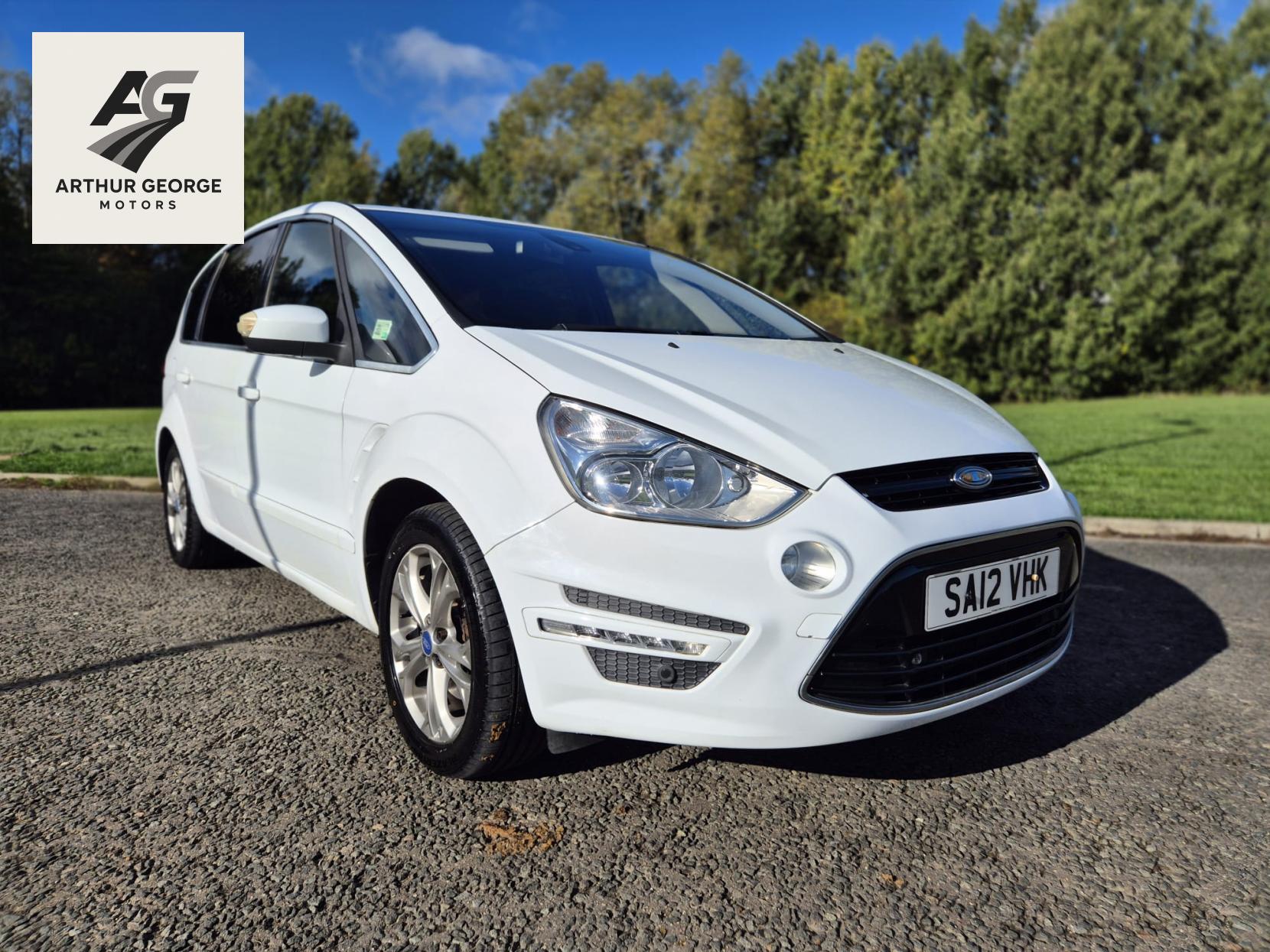 Ford S-Max 2.2 TDCi Titanium MPV 5dr Diesel Manual Euro 5 (200 ps)