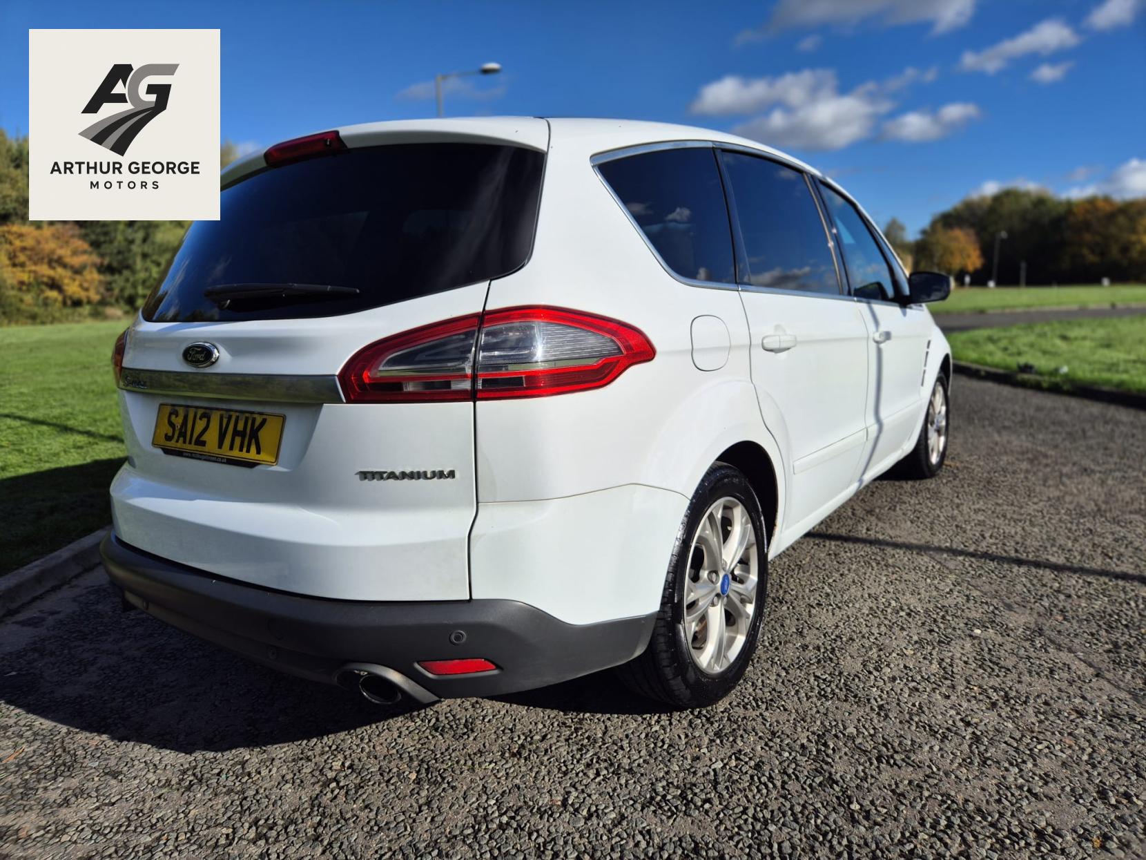 Ford S-Max 2.2 TDCi Titanium MPV 5dr Diesel Manual Euro 5 (200 ps)
