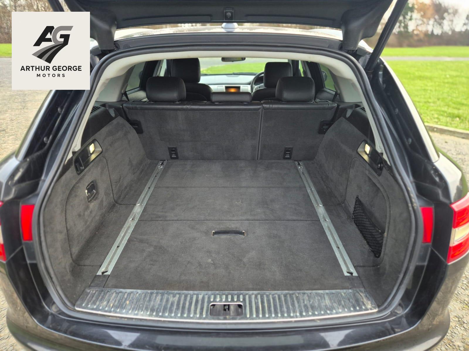 Jaguar XF 2.2d Luxury Sportbrake 5dr Diesel Auto Euro 5 (s/s) (163 ps)