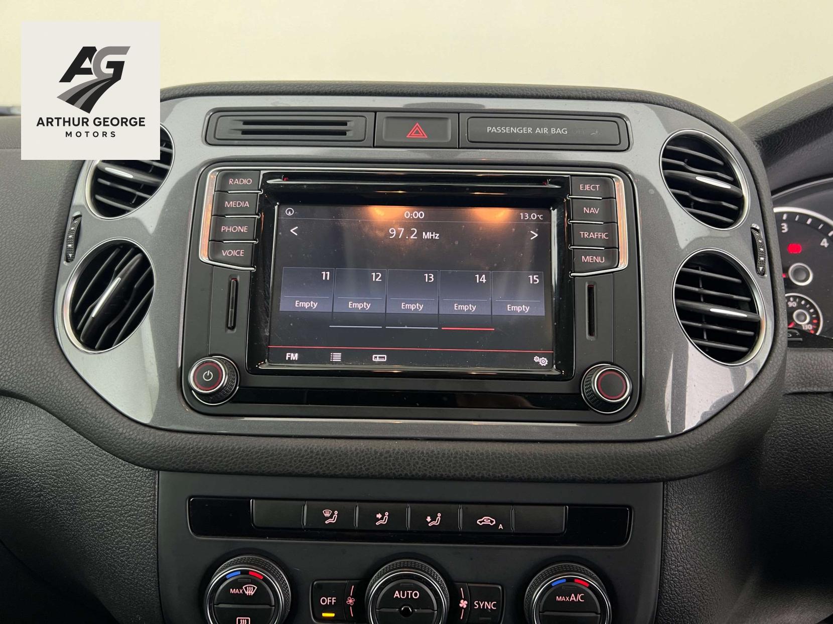 Volkswagen Tiguan 2.0 TDI BlueMotion Tech Match SUV 5dr Diesel DSG 4WD Euro 6 (s/s) (150 ps)