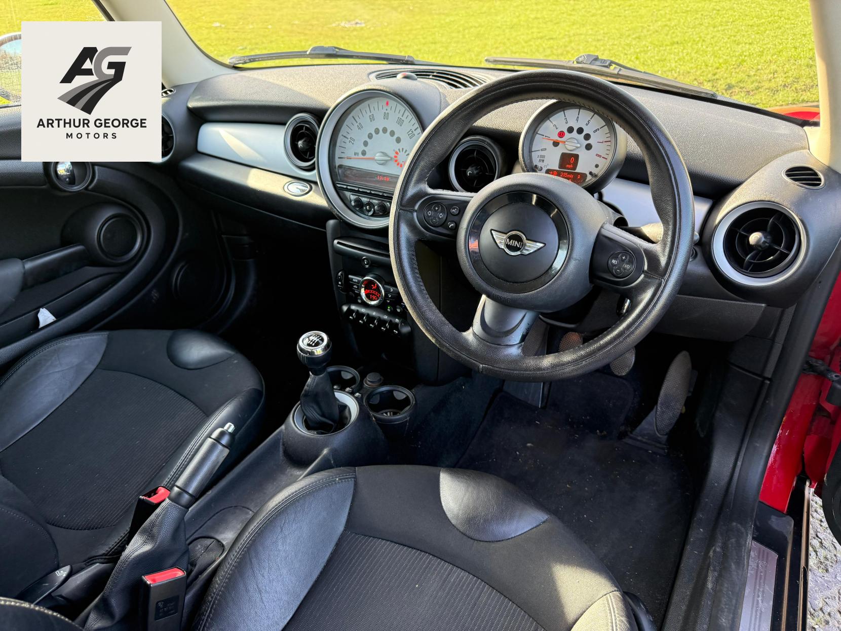 MINI Hatch 1.6 Cooper Hatchback 3dr Petrol Manual Euro 5 (s/s) (122 ps)