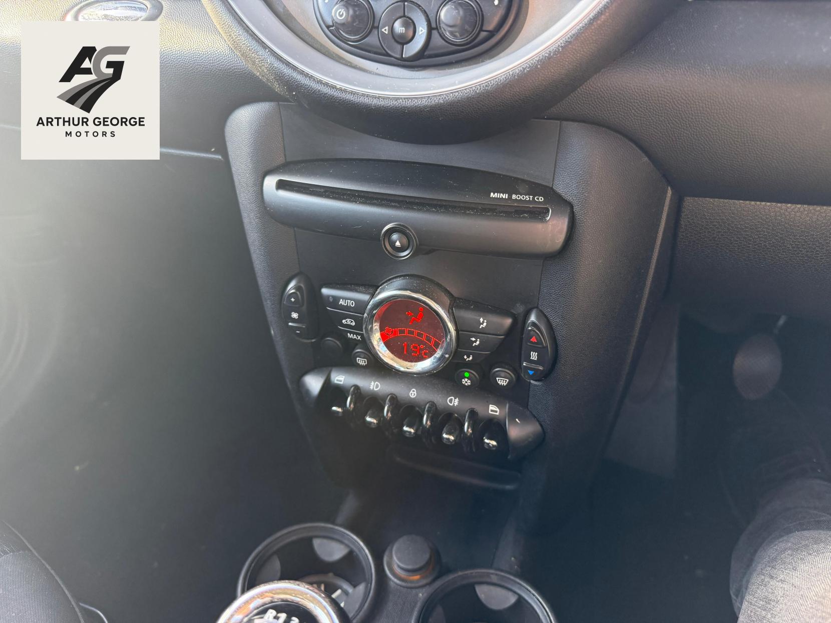 MINI Hatch 1.6 Cooper Hatchback 3dr Petrol Manual Euro 5 (s/s) (122 ps)