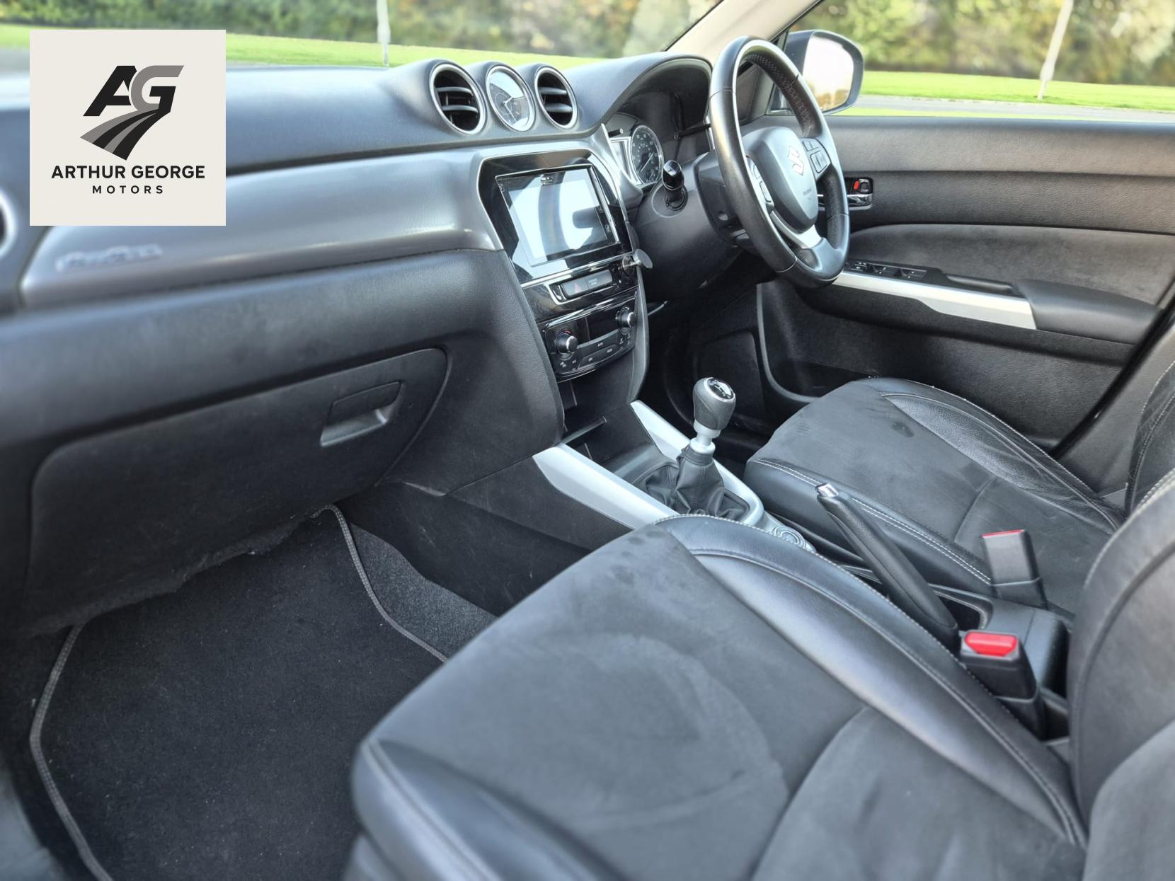 Suzuki Vitara 1.6 DDiS SZ5 SUV 5dr Diesel Manual ALLGRIP Euro 6 (s/s) (120 ps)