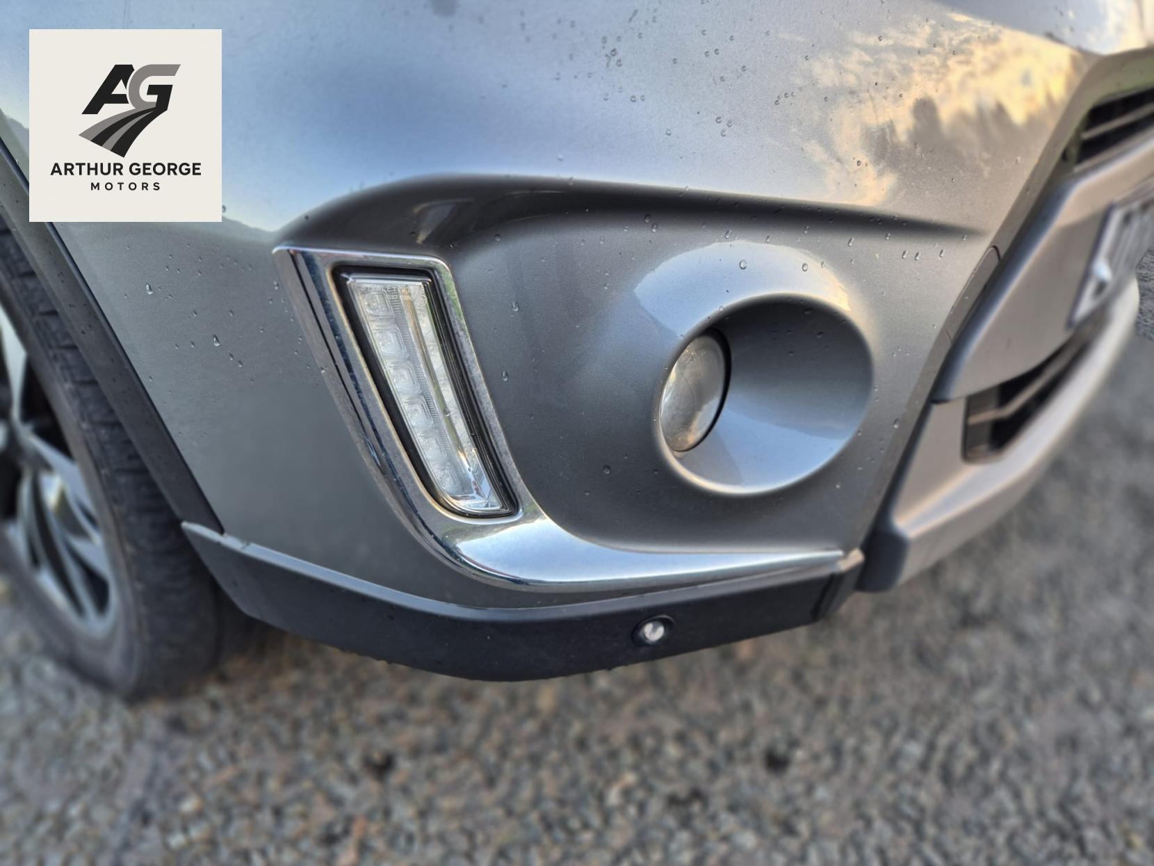 Suzuki Vitara 1.6 DDiS SZ5 SUV 5dr Diesel Manual ALLGRIP Euro 6 (s/s) (120 ps)