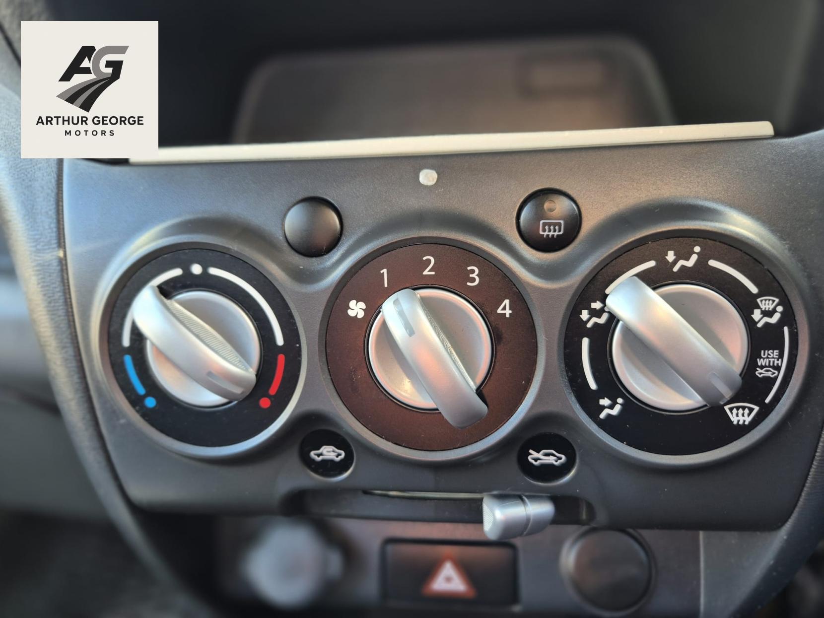 Suzuki Alto 1.0 12V SZ Hatchback 5dr Petrol Manual Euro 5 (68 ps)