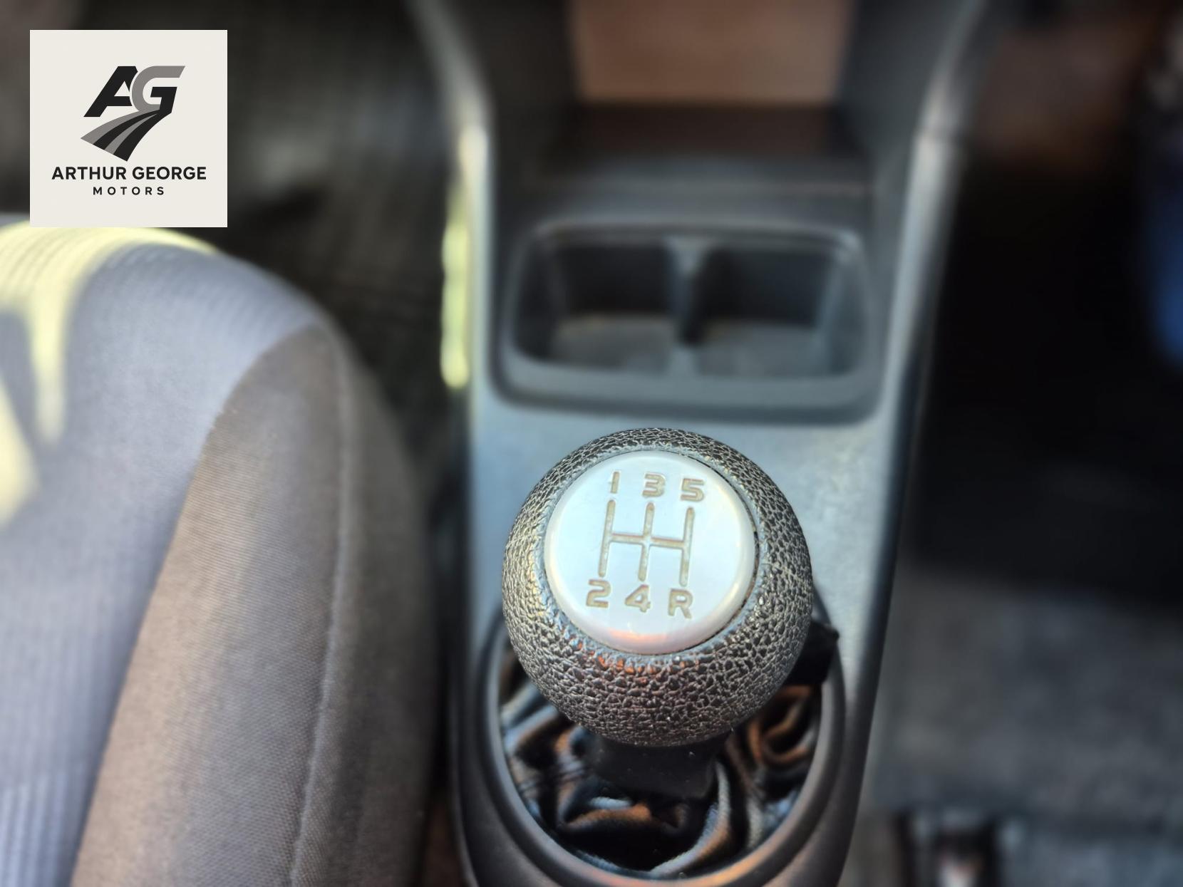 Suzuki Alto 1.0 12V SZ Hatchback 5dr Petrol Manual Euro 5 (68 ps)