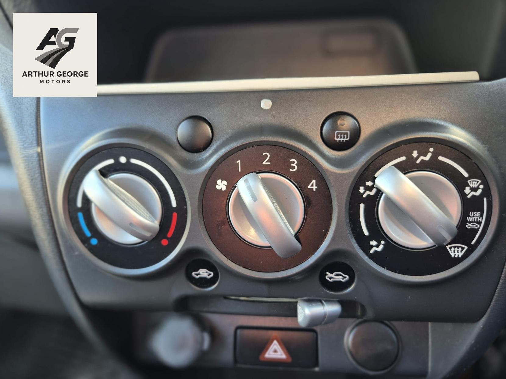 Suzuki Alto 1.0 12V SZ Hatchback 5dr Petrol Manual Euro 5 (68 ps)