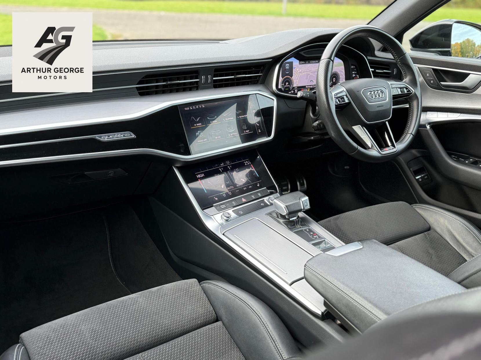 Audi A6 Saloon 2.0 TFSIe 50 S line Saloon 4dr Petrol Plug-in Hybrid S Tronic quattro Euro 6 (s/s) 14.1kWh (299 ps)