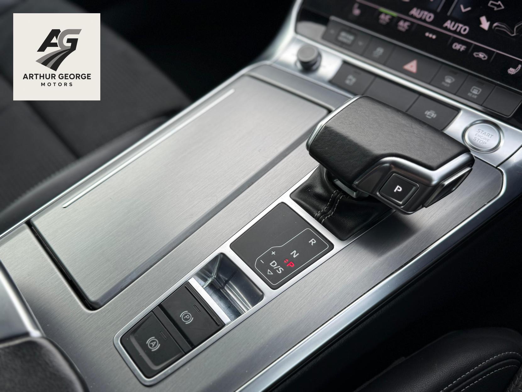 Audi A6 Saloon 2.0 TFSIe 50 S line Saloon 4dr Petrol Plug-in Hybrid S Tronic quattro Euro 6 (s/s) 14.1kWh (299 ps)